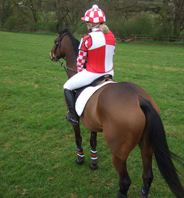 Event shirt - red and white with horse_0.jpg